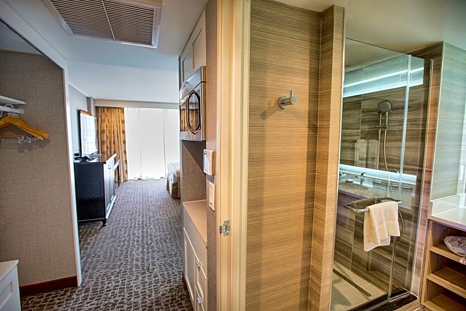 Фото Polynesian Residences Waikiki Beach