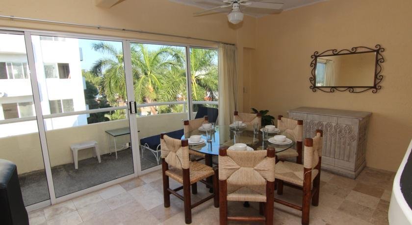 Фото Hotel Villamar Princesa Suites