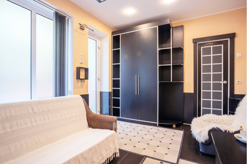 Фото Август