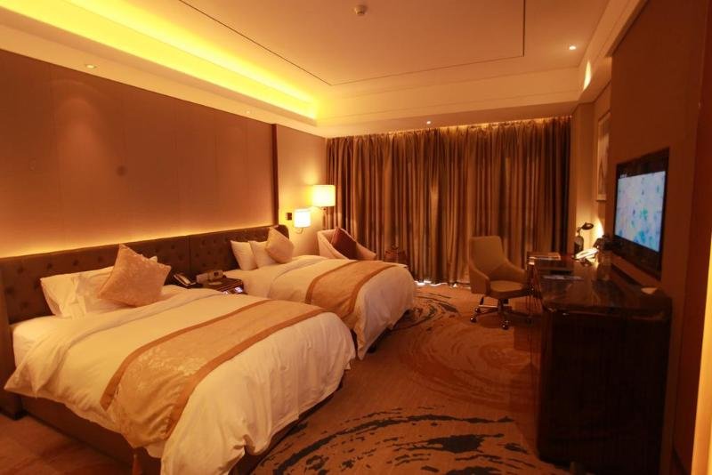 Фото Howard Johnson Tianyu Plaza Yingtan