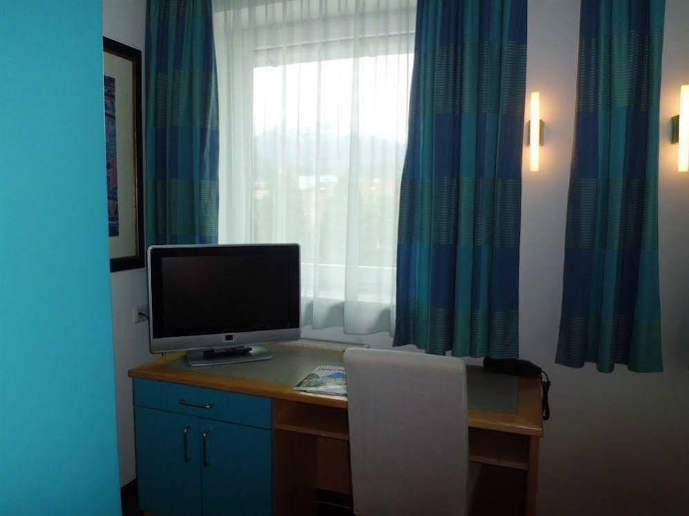 Фото Binders Budget City Mountain Hotel