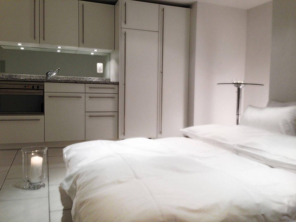 Фото Top city center location by Airhome