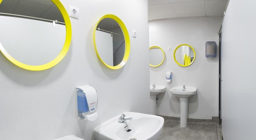 Фото Up Hostel Valencia