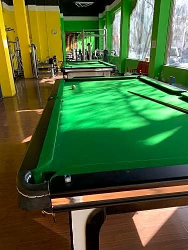 Фото Lhasa Honey Bee Hub