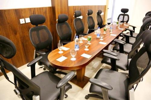 Фото Hotel Silk City