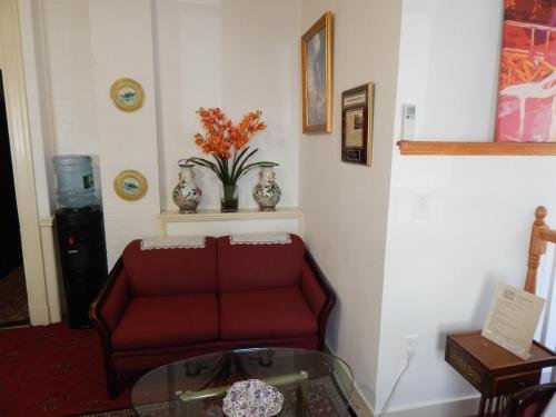 Фото A Friendly Inn at Harvard