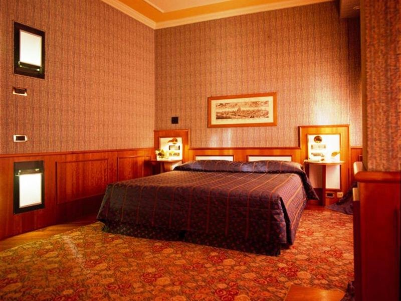 Фото Hotel Dei Cavalieri Milano Duomo