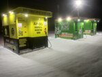 Benzin (Chelyabinsk Region, selo Oktyabrskoye), gasolinera