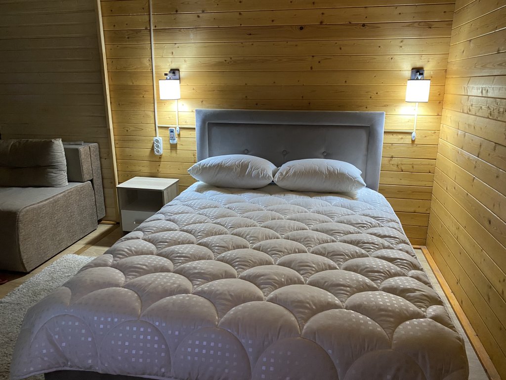 Фото Комплекс Коттеджи в Гагре