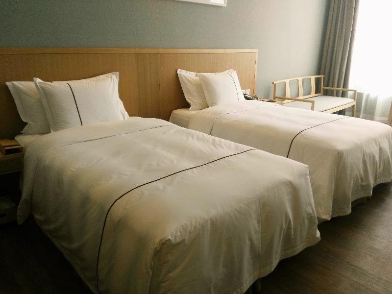 Фото H'Elite Hotel