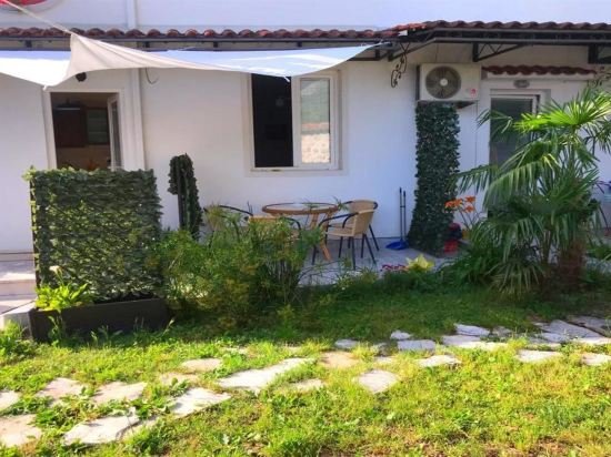 Фото Apartments Ivanišević