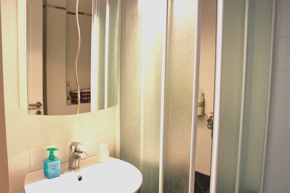 Фото Hector Apartment Airport