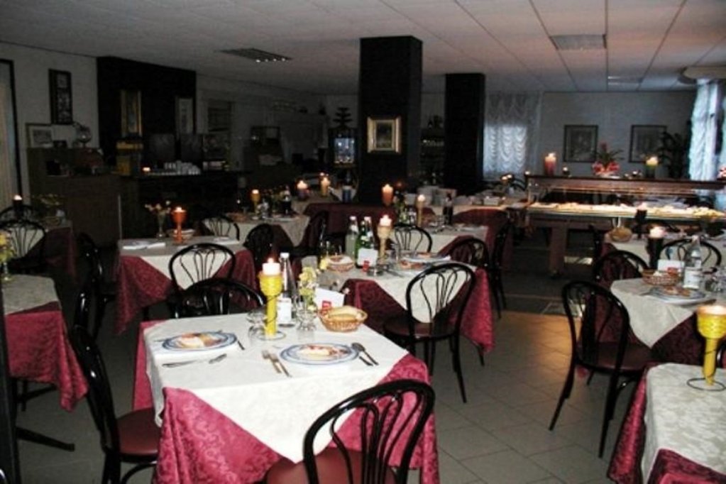 Фото Hotel Altinate