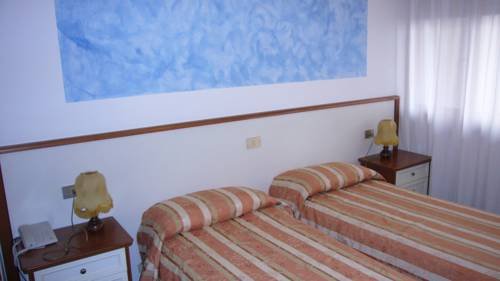 Фото Hotel Kristall