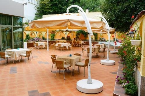 Фото Hotel Bistra & Galina