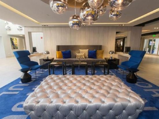 Фото Tryp by Wyndham Isla Verde