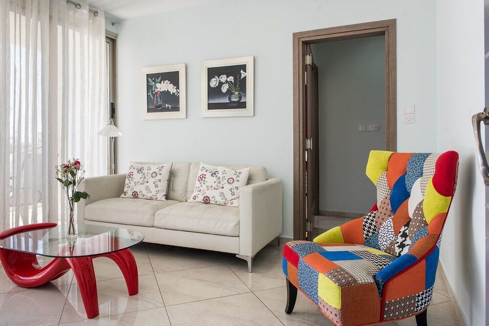 Фото Mesogios House Suites