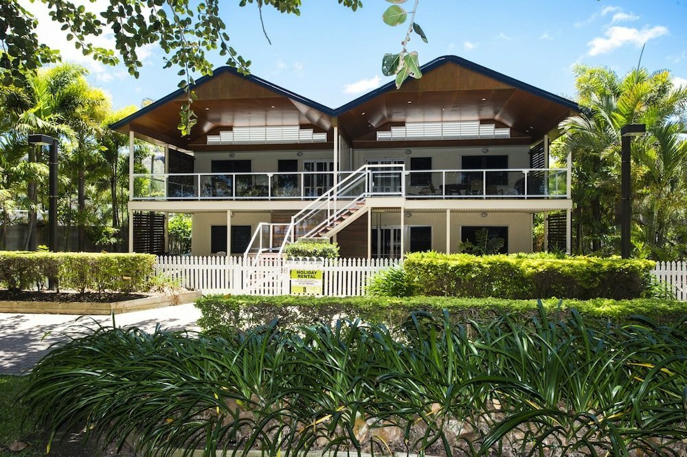 Hotel Picnic Bay Apartments Unit 1, Queensland, photo