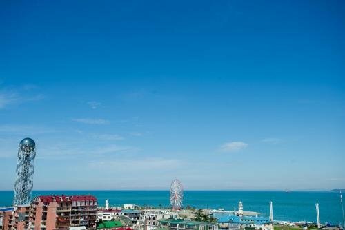 Внешний вид отеля Piazza Inn в Батуми, фото 5