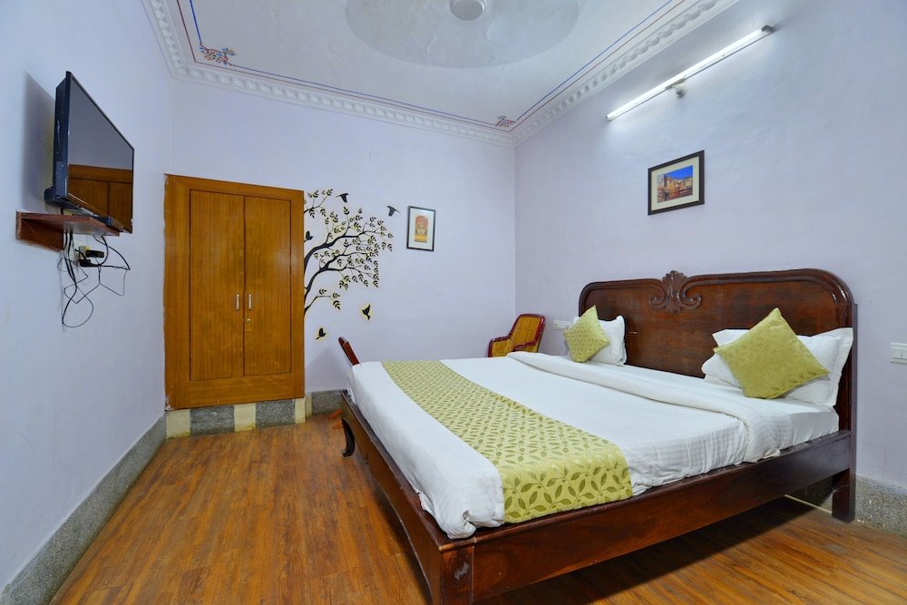 Фото Oyo 2421 Hotel The Ishani