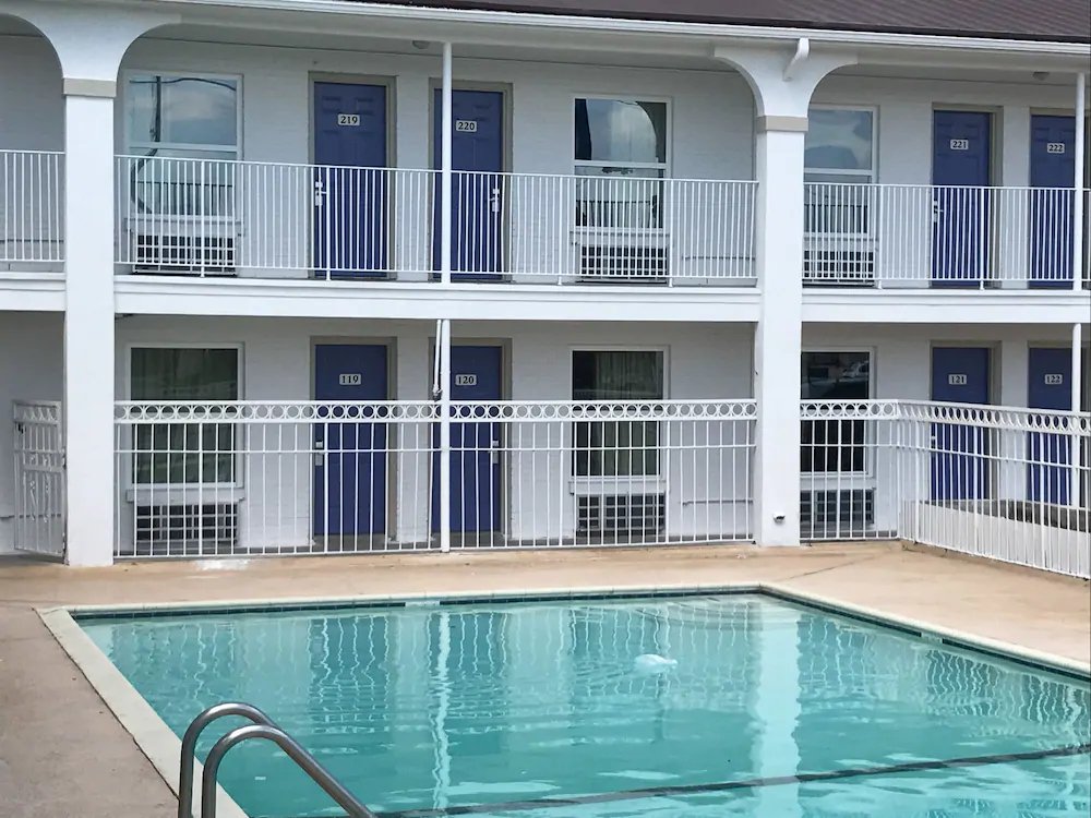 Фото Studio 6 Bryan, Tx - University Area