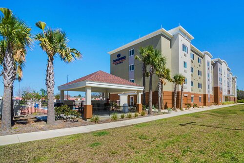 Гостиница Candlewood Suites Pensacola - University Area, an Ihg Hotel в Пенсаколе