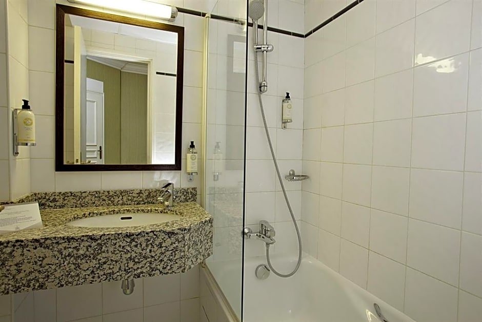 Фото Hotel Ducs de Bourgogne