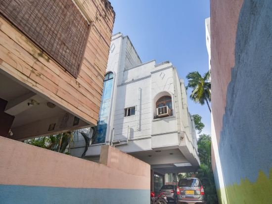 Фото Гостевой дом Lloyds Krishna Street T. Nagar