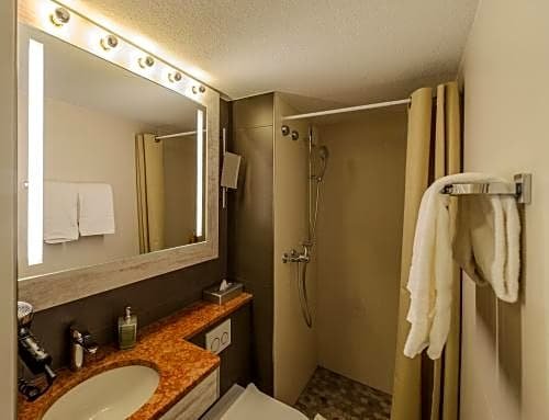 Фото Alexander Guesthouse