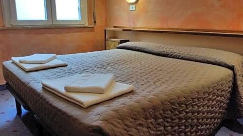 Фото Hotel Villa Itala