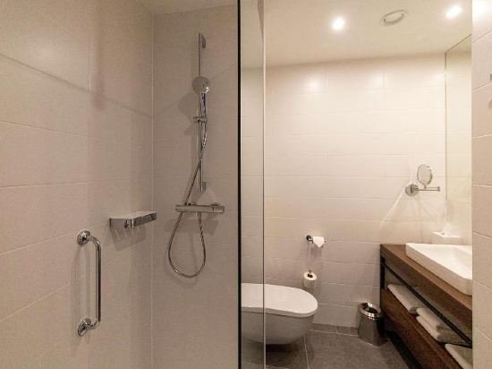 Фото Hilton Garden Inn Zagreb - Radnicka