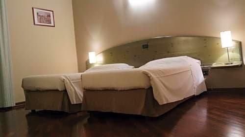 Фото Albergo della Roccia