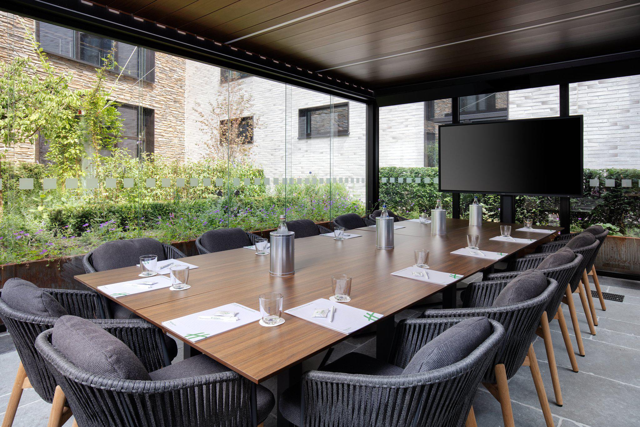 Фото Holiday Inn Osnabrueck