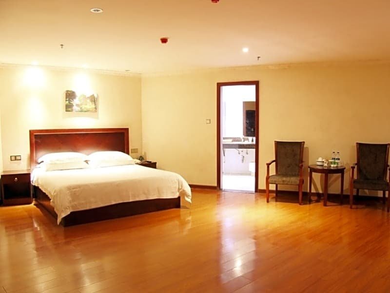 Фото GreenTree Inn Shantou Jinhu Road Business Hotel