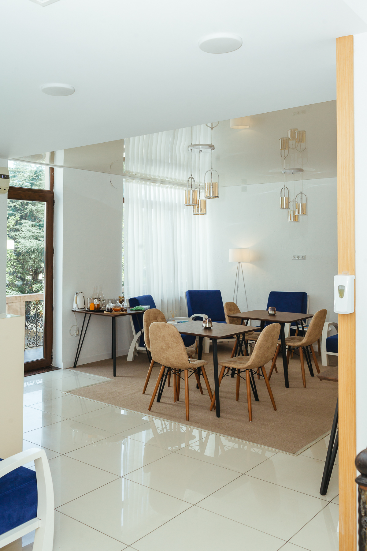 Фото Отель Moni