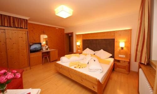 Гостиница Hotel-Pension Hochkönig