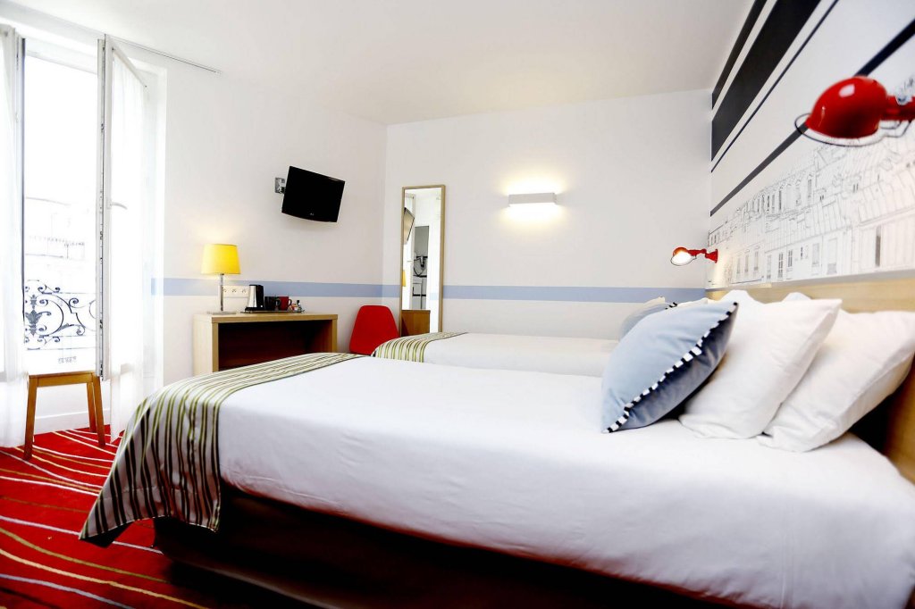 Фото Hotel de France Gare de Lyon Bastille