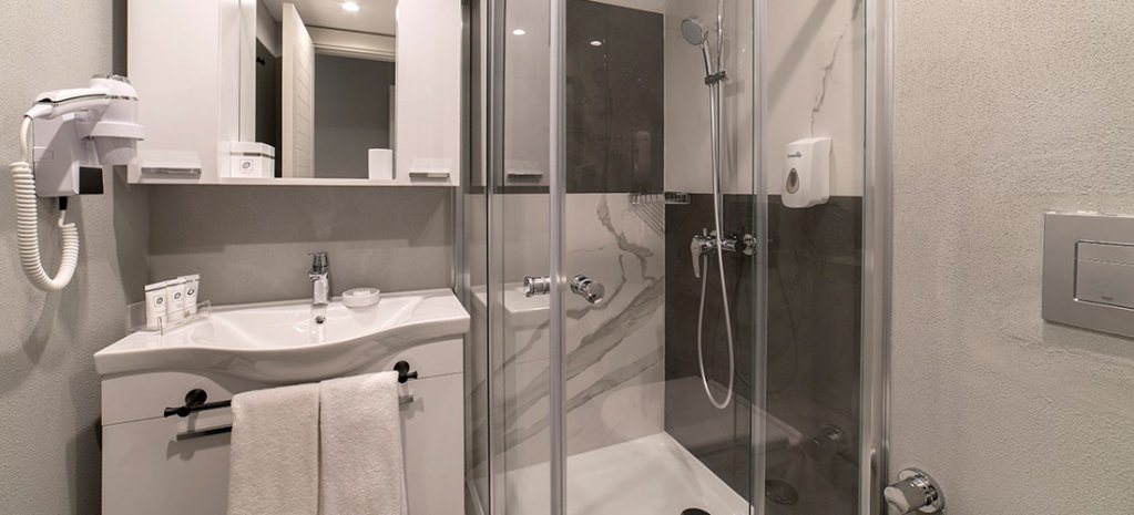 Фото Limak Cyprus Deluxe Hotel