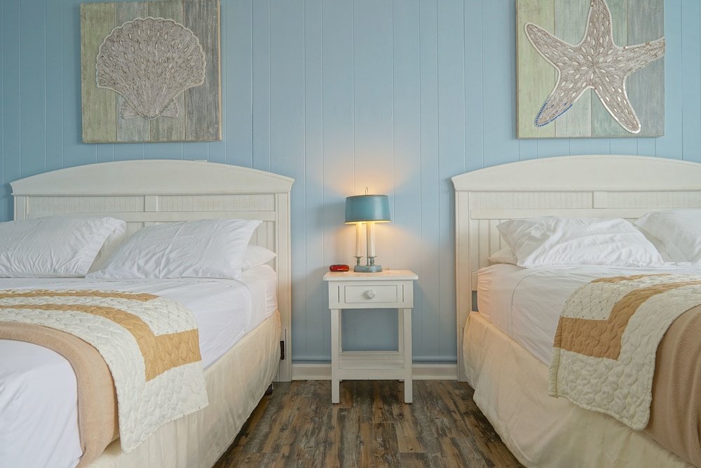 Фото The Crossings