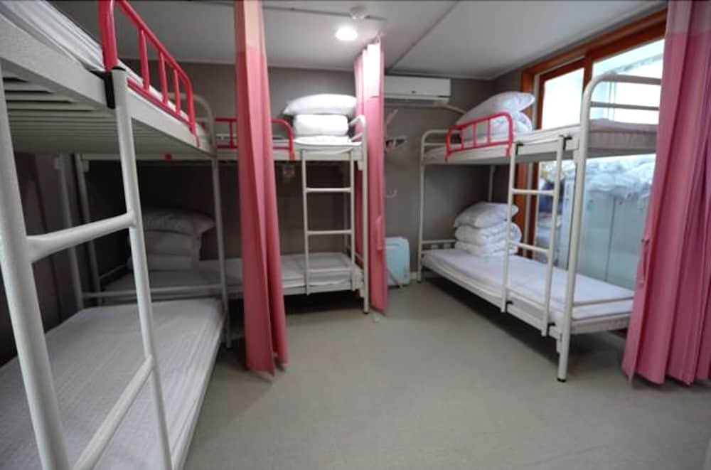 Фото Lombard House - Hostel