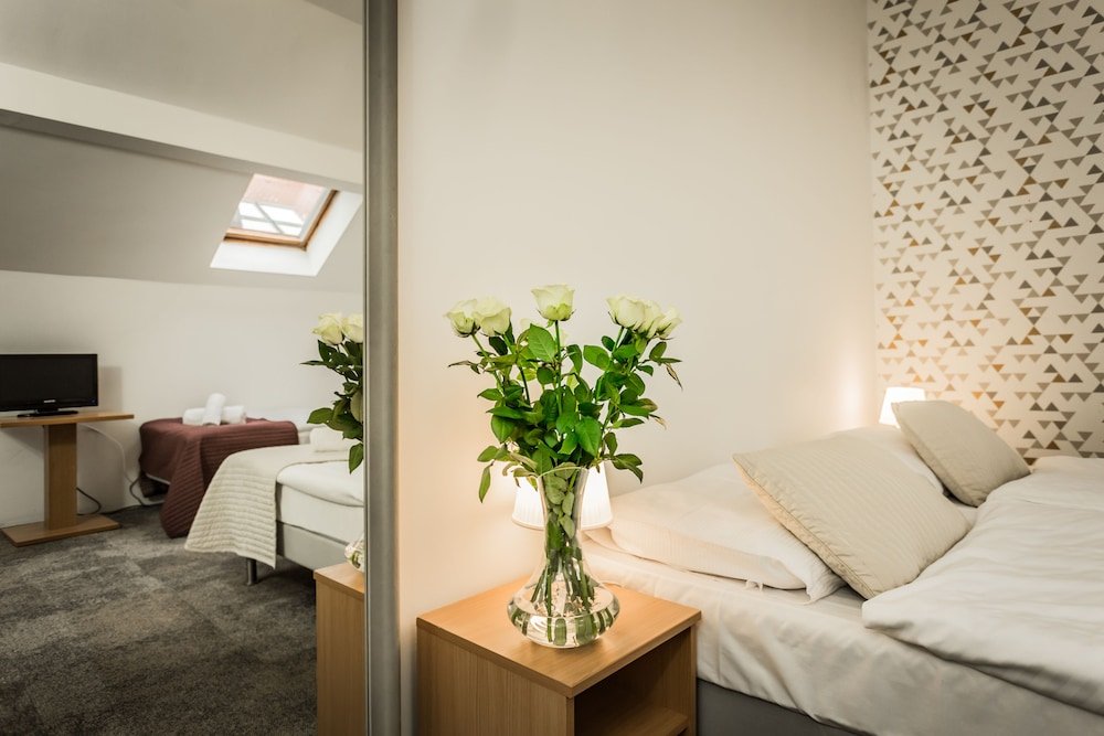 Фото Elisabeth Old Town