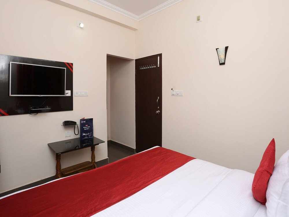 Фото Oyo 9964 Hotel Shine