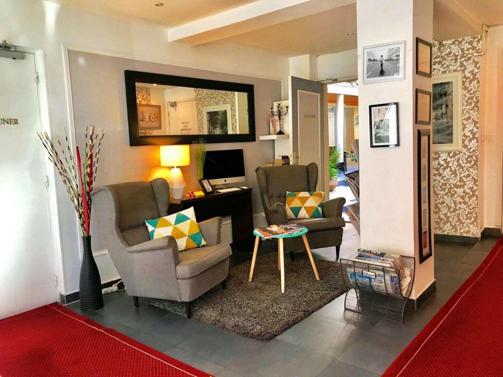 Фото Hôtel Clairefontaine