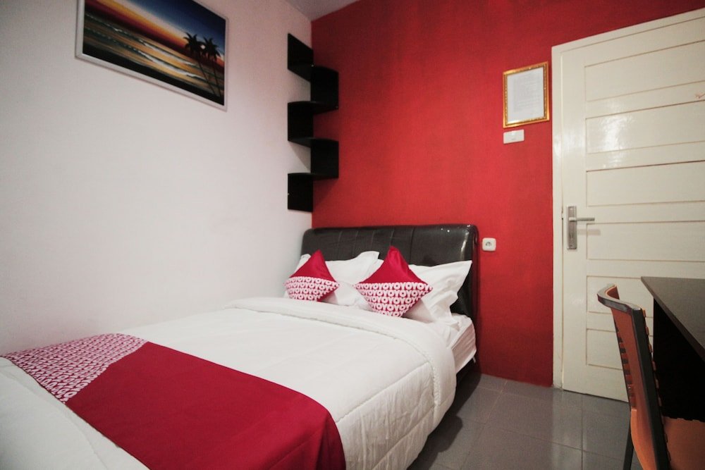 Фото Oyo 530 Guest House Omah Anakku Syariah