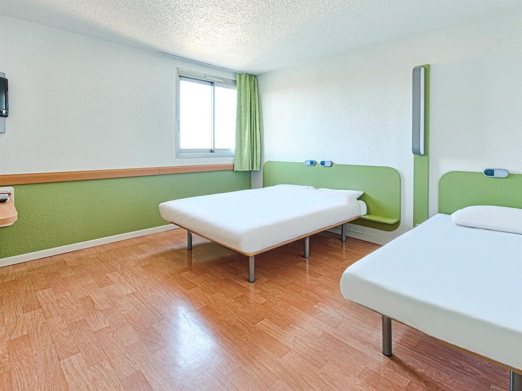 Фото ibis budget Fréjus Saint Raphael Centre et Plage