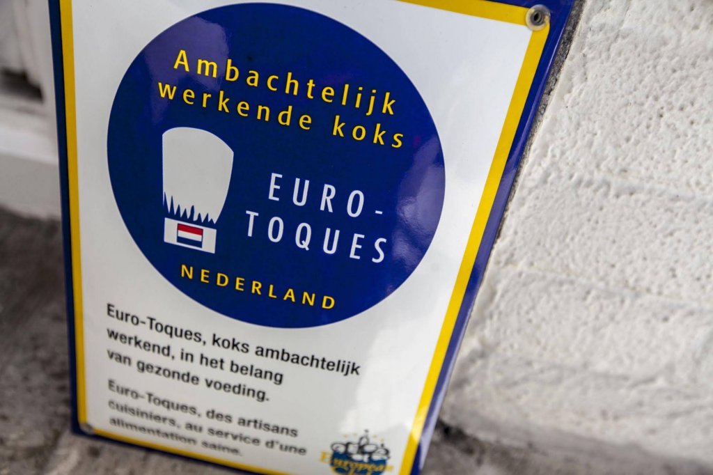 Фото Fitz-Roy Urban Hotel Bar And Garden