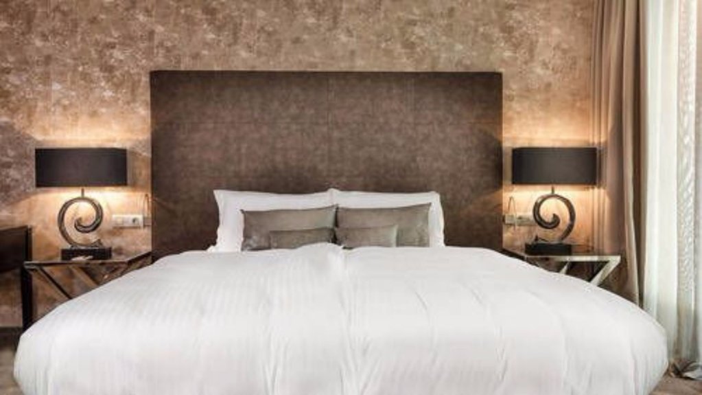 Фото Villa Eden - The Leading Park Retreat