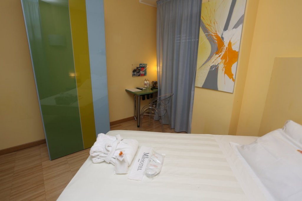 Фото Отель MiHotel