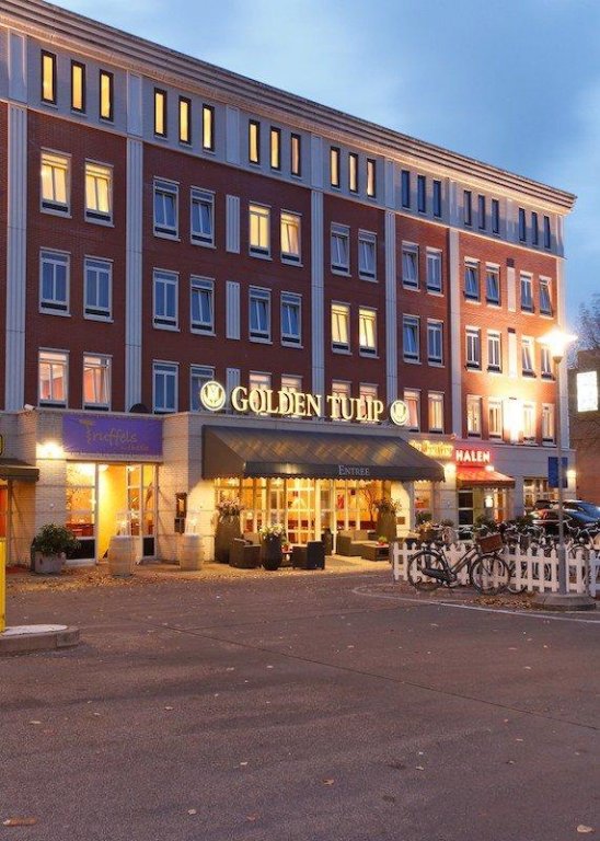 Фото отеля 1