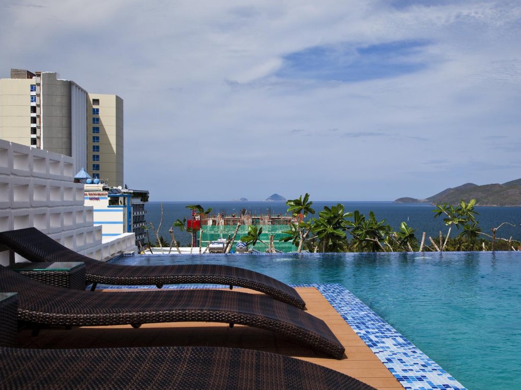 Фото Golden Holiday Hotel Nha Trang